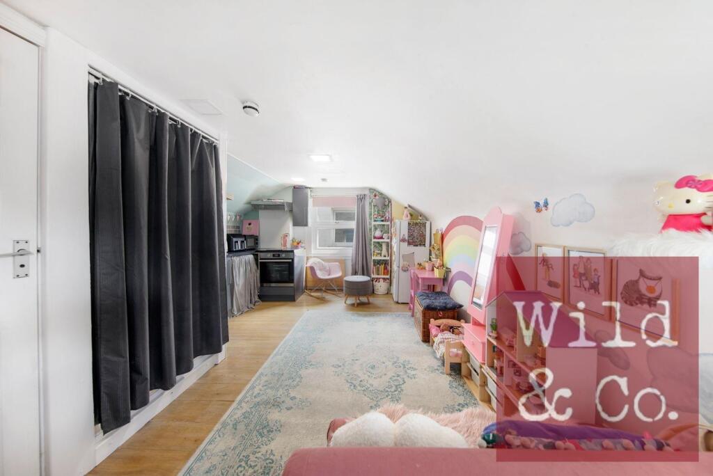 Apartment in London, Lower Clapton, Clapton - View 4