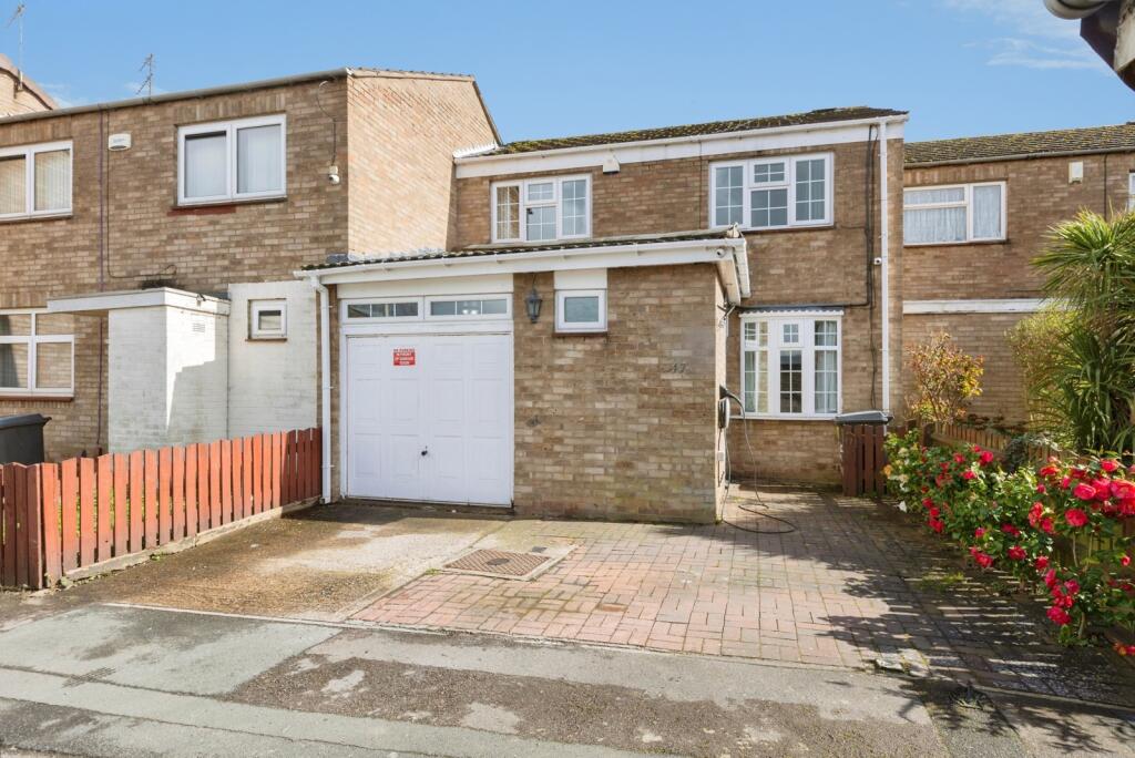 Main image of property: Holkham Avenue, Leicester, Leicestershire, LE4