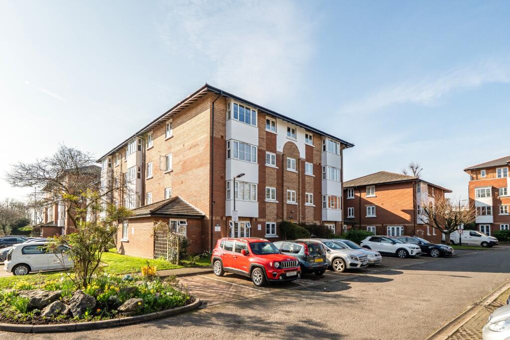 Main image of property: Beechwood Grove, Acton, London, W3