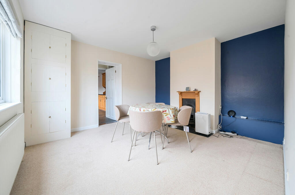 Church Road, Shedfield, Southampton, Hampshire, SO32 photo 3