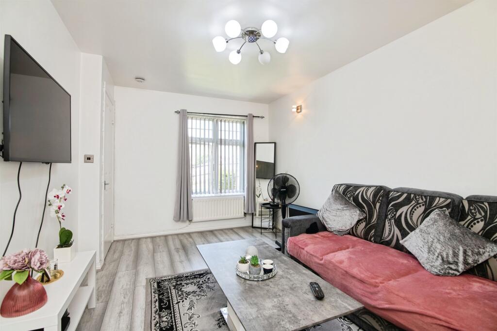 Gibson Drive, Smethwick photo 5