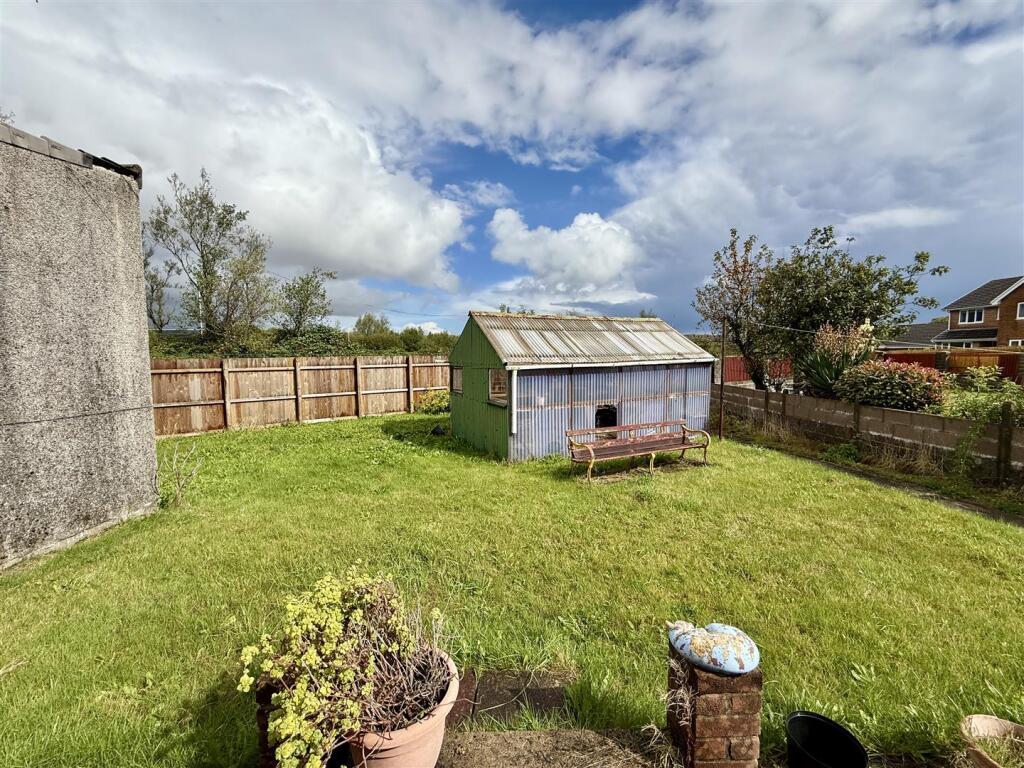 Hirwaun Road, Hirwaun, Aberdare photo 3