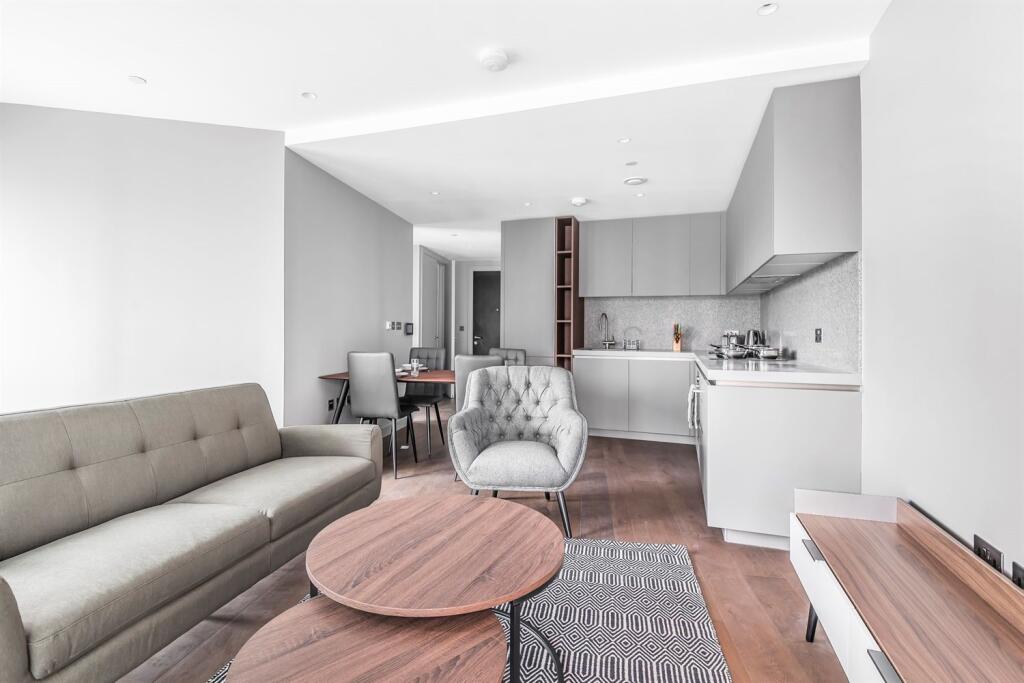 Main image of property: No.5, Upper Riverside, Cutter Lane, Greenwich Peninsula, SE10