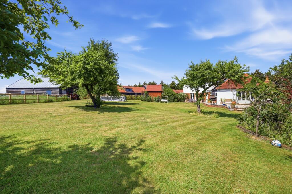 House in Brentwood, Mountnessing - View 5