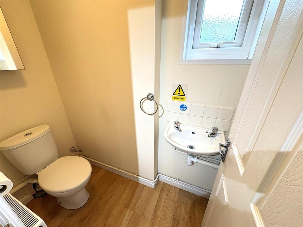 House in Portsmouth - View 5