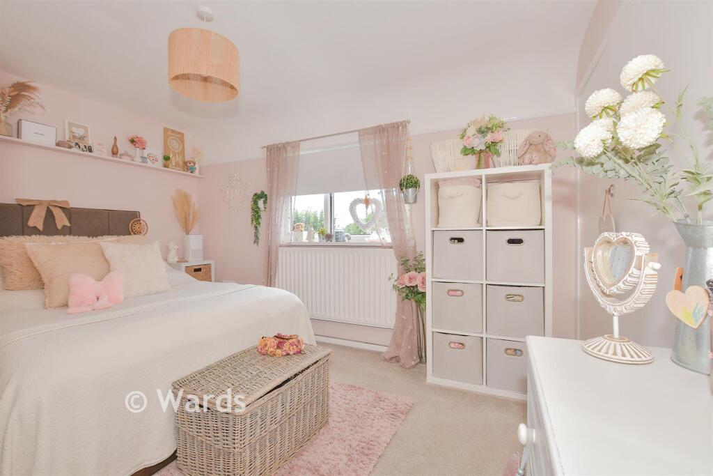 Apartment in Canterbury - View 4