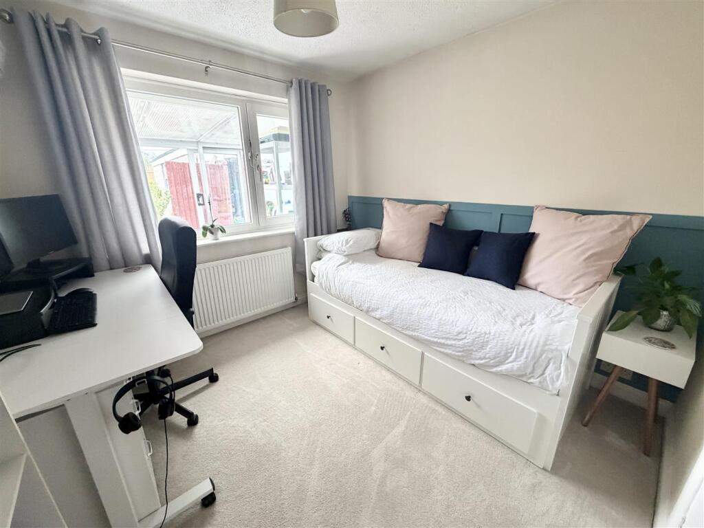 House in Swindon, Wroughton - View 5