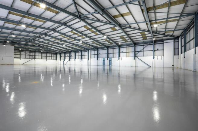 UNIT C ANCHORAGE POINT CHARLTON LONDON SE7_036.jpg