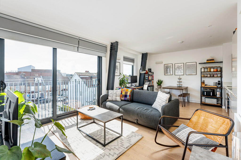 Vale Road, Portslade - View 3