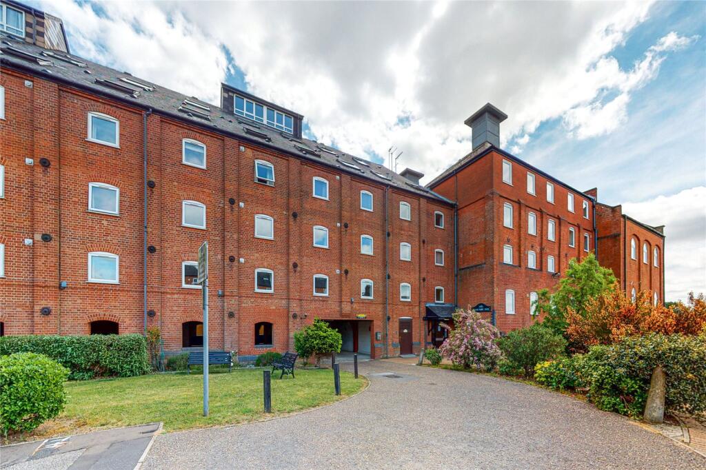 Main image of property: Swonnells Walk, Lowestoft, Suffolk, NR32