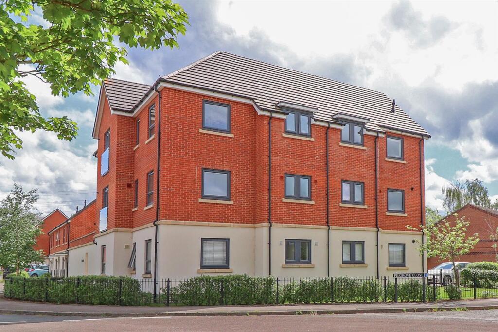 Main image of property: Springbank GL51 OSL