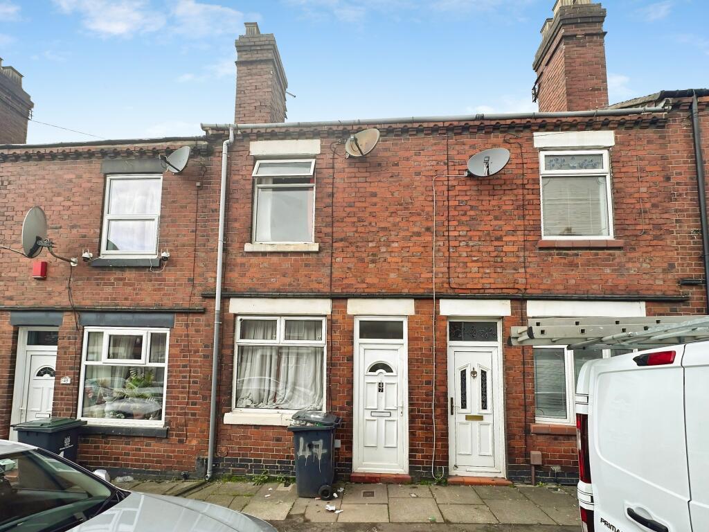 Main image of property: 47 Hollings Street, Stoke-On-Trent, Staffordshire ST4 3HS