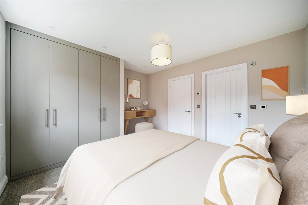 House in Twickenham - View 4