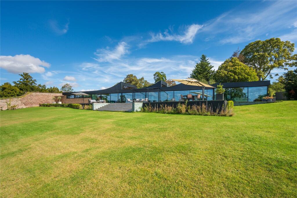 Meadowland, Isla Road, Perth, Perth and Kinross photo 2