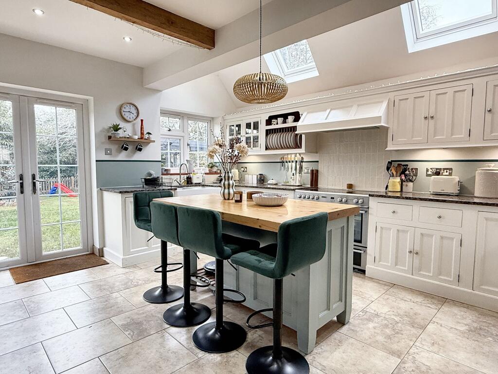 House in Southampton - View 4