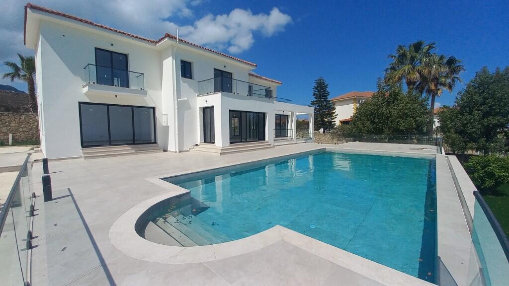 Main image of property: Arapköy, Girne