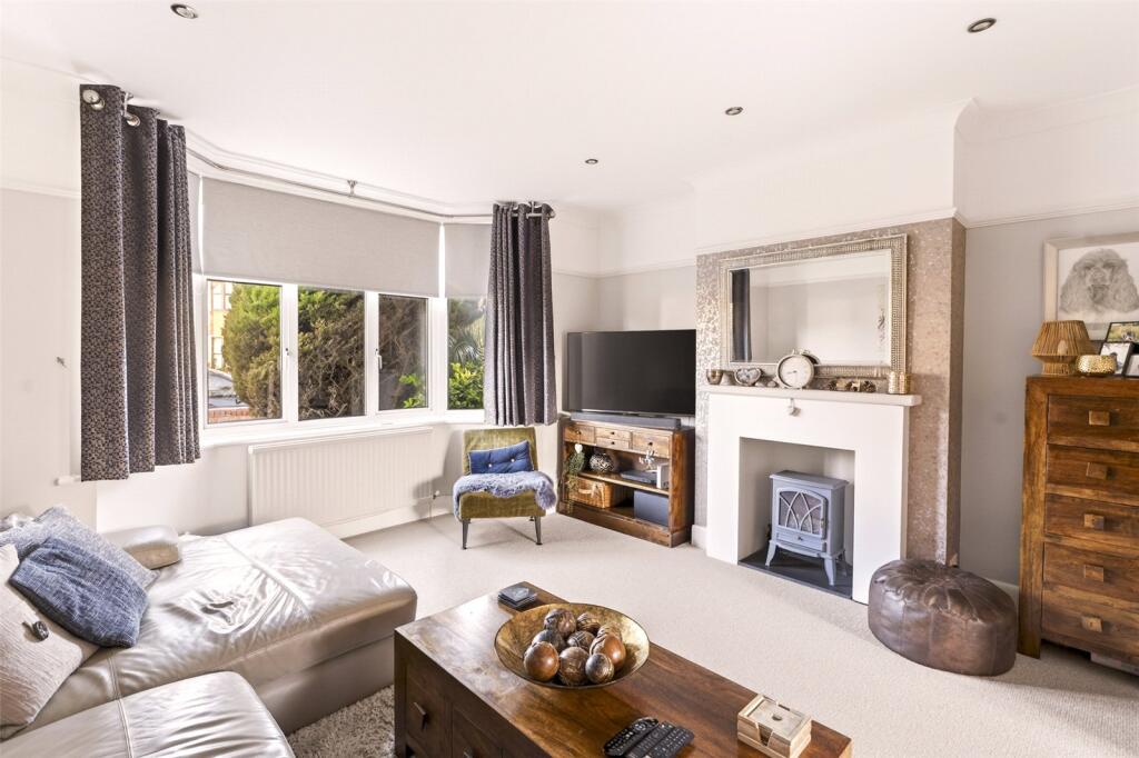 House in Brighton - View 3