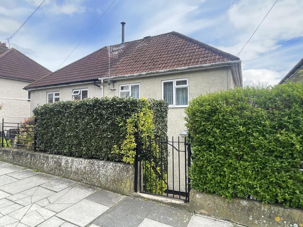Main image of property: Devizes Road, Salisbury