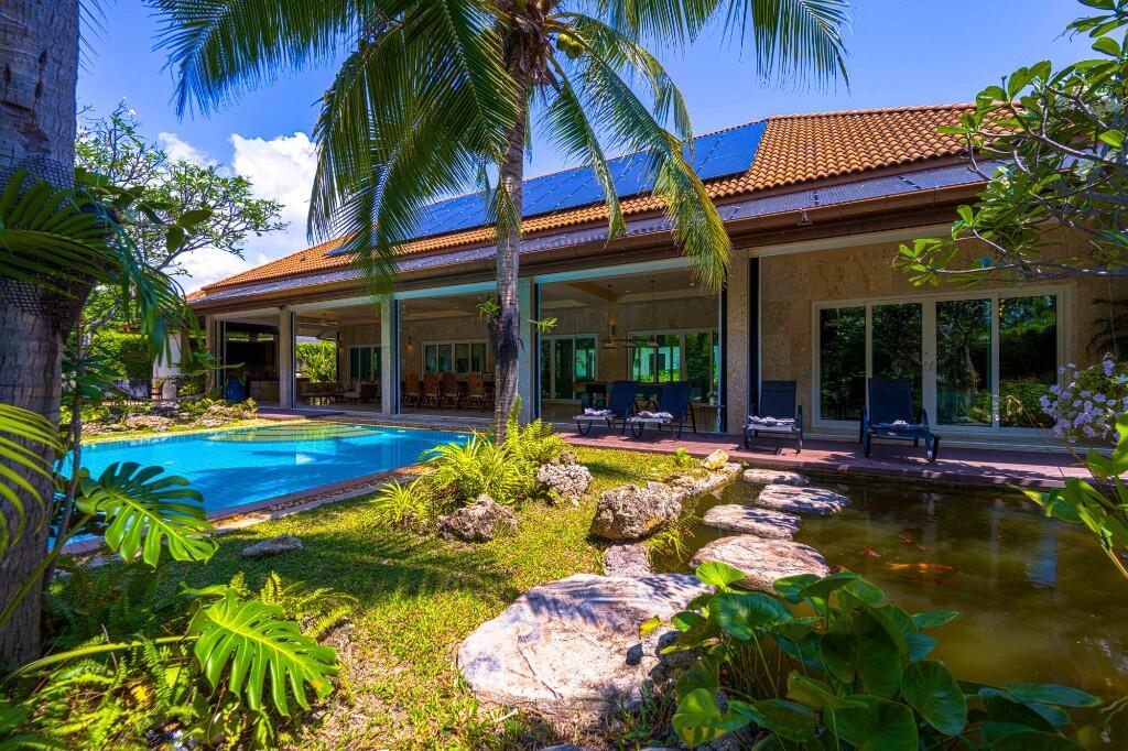 Main image of property: Hua Hin