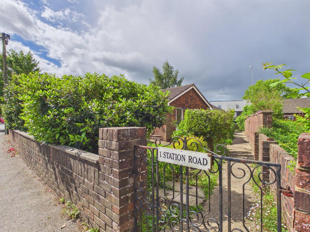 Main image of property: Station Road, Horsham, West Sussex.