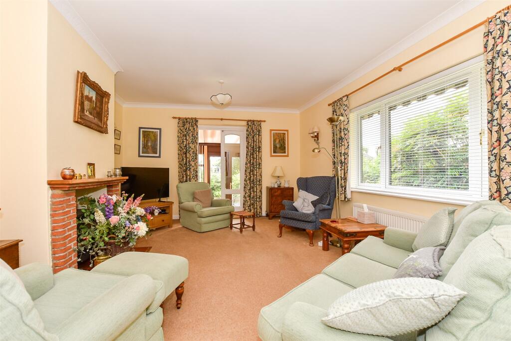 House in Ashford, Woodchurch - View 5