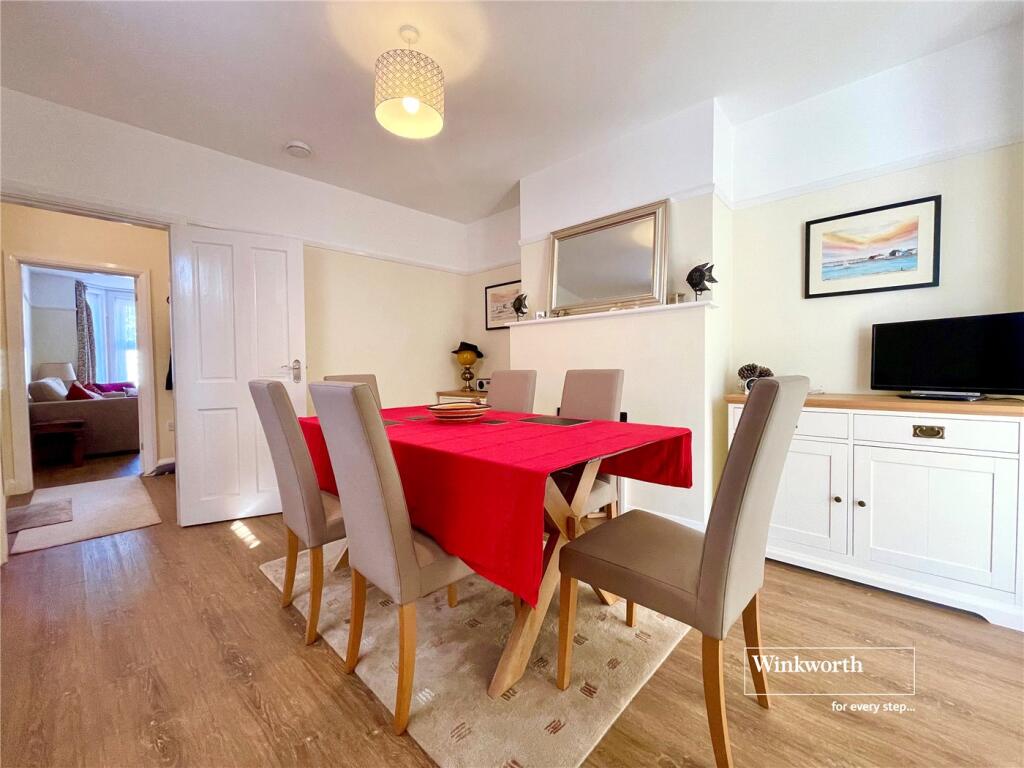 Argyle Road, Mudeford, Christchurch, BH23 photo 3