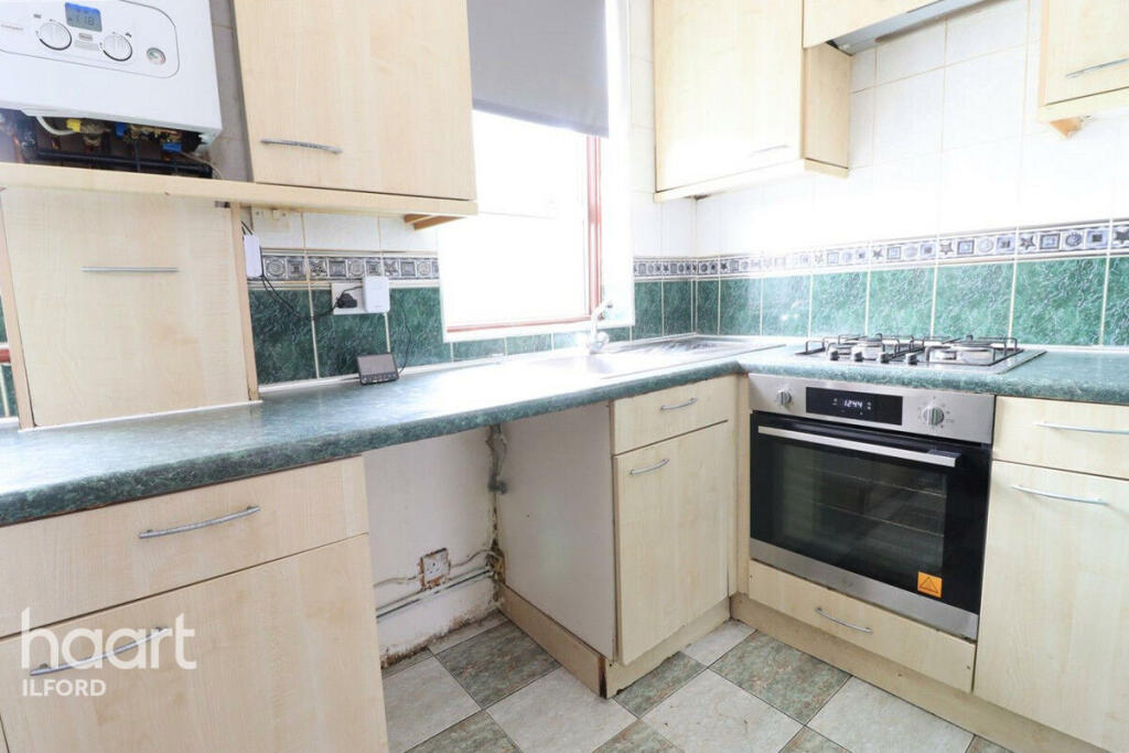 Main image of property: De Vere Gardens, Ilford