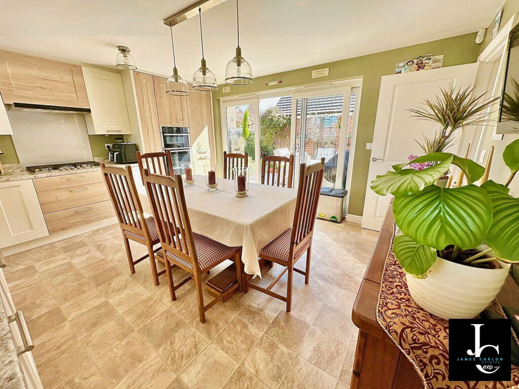 Oxmoor Avenue, Hadley, Telford, TF1 5SS - View 2