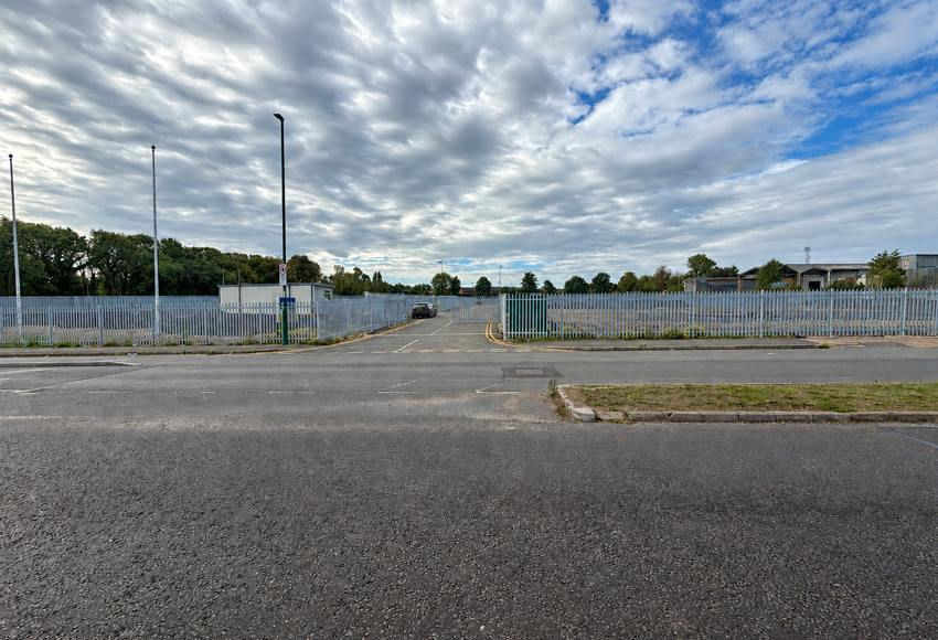 Seven Gate park main entrance.png