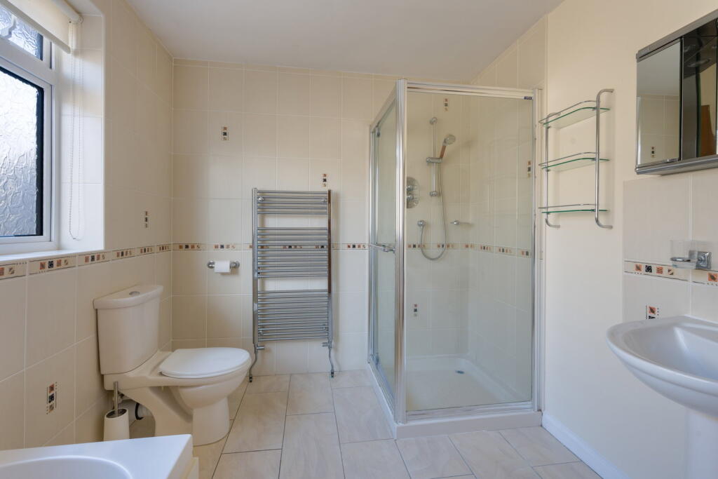 House in Nottingham - View 4