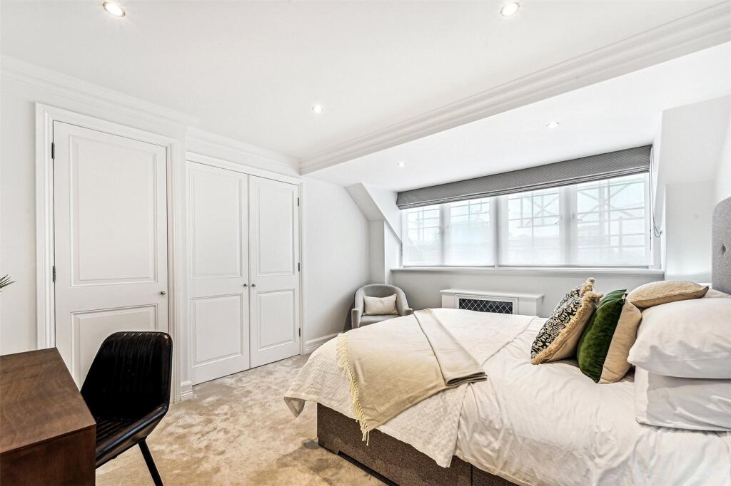 Apartment in London - View 4