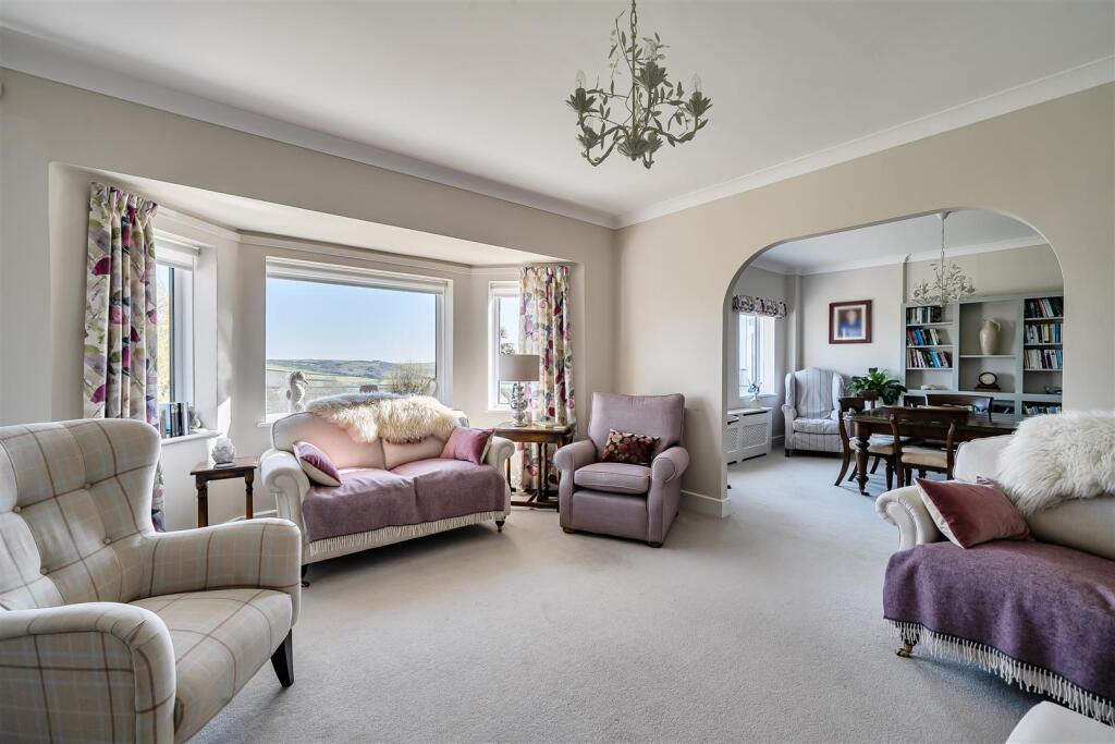 House in Shipton Gorge, Dorset - More