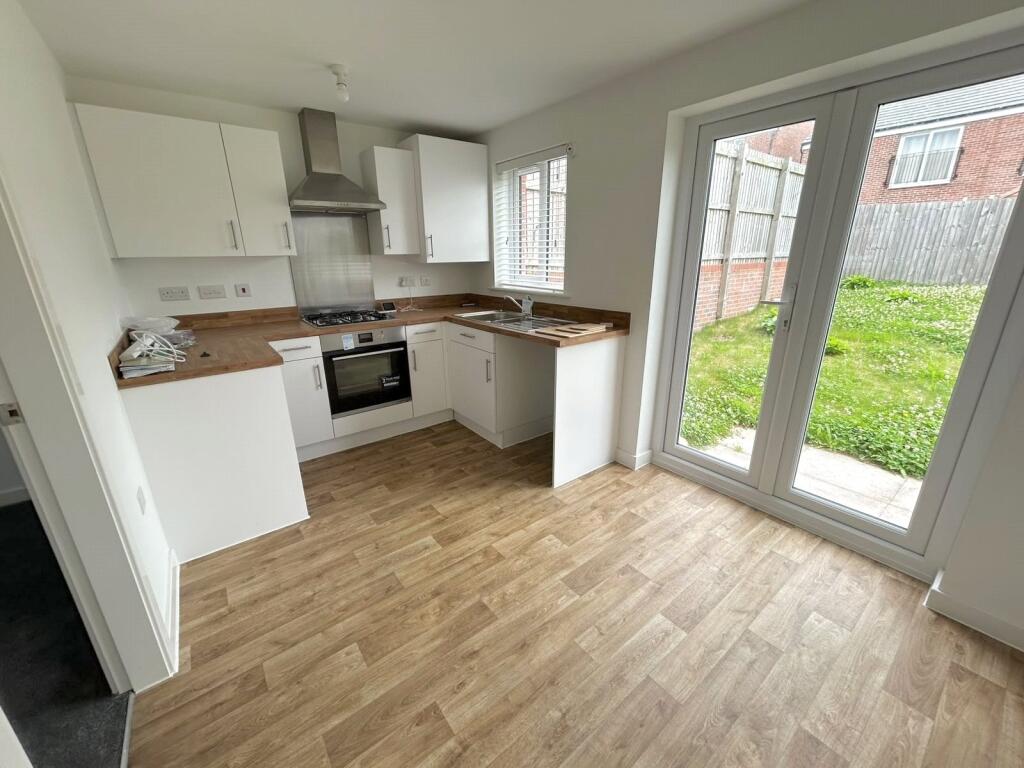 Tasker Way, Haverfordwest, Pembrokeshire, SA61 photo 4