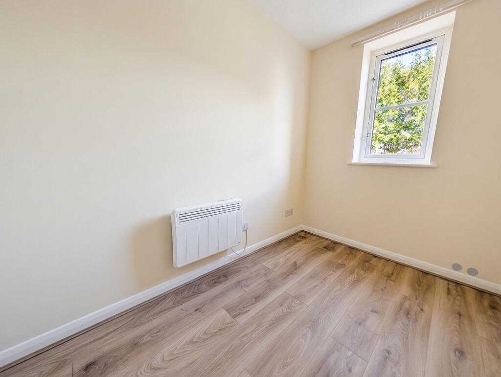 Apartment in Southampton, Western Docks, Freemantle - View 5