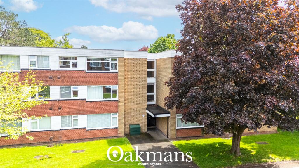 Savoy Close, Birmingham, B32