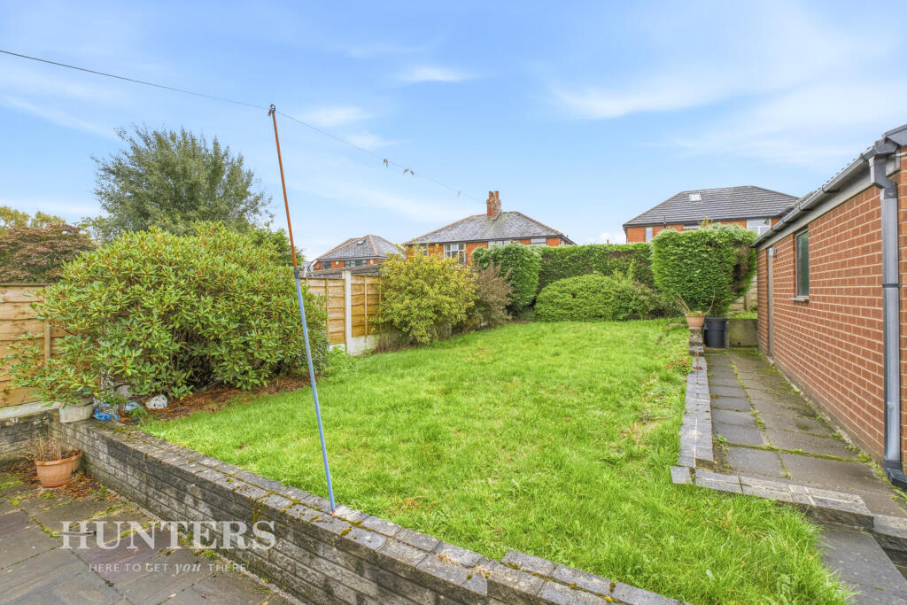 House in Oldham - View 4