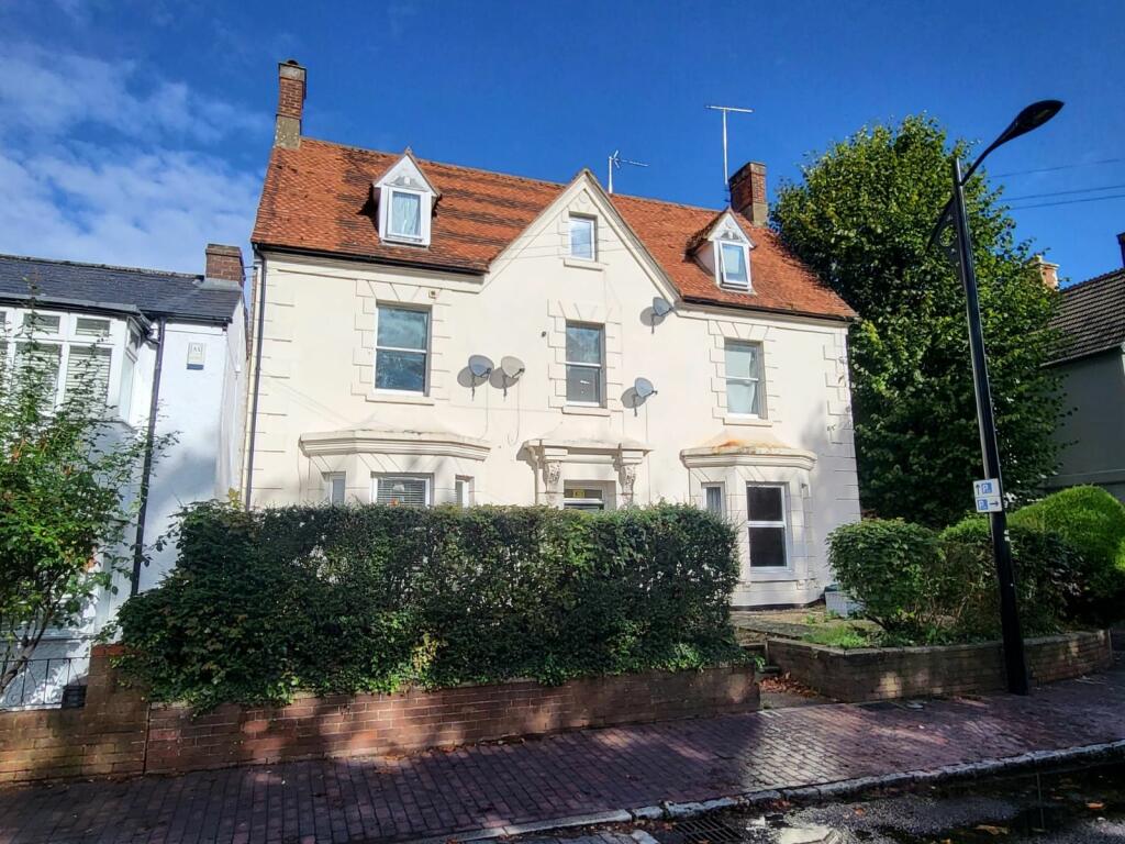 Main image of property: High Street, Newport Pagnell, Buckinghamshire