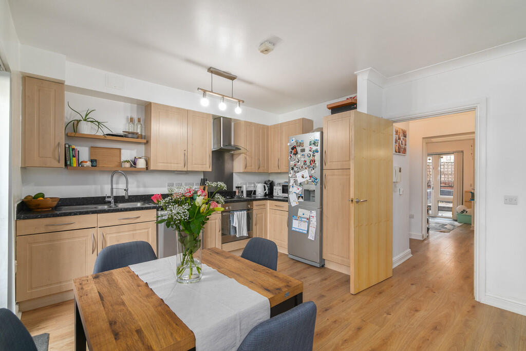 Main image of property: Bergen Apartment, High Road, N17