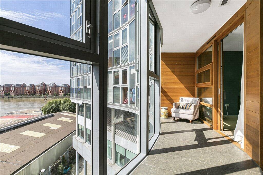 Main image of property: Lombard Road, London, SW11