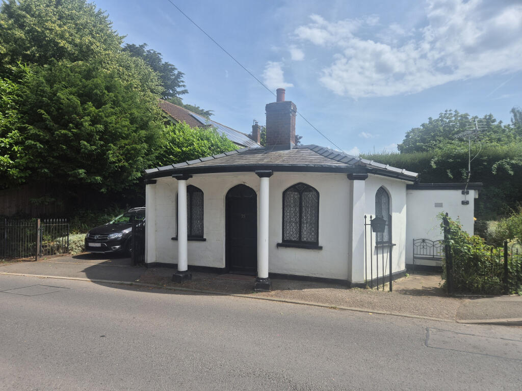Main image of property: 23, Ryelands Road, Leominster