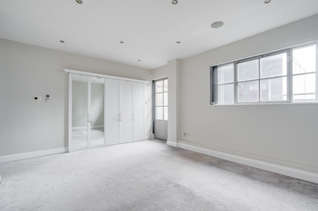 3 bedroom penthouse for rent