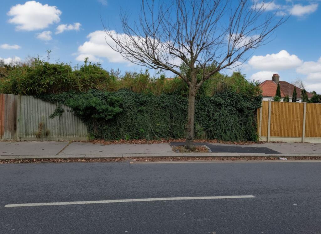 Main image of property: Shirley, Croydon
