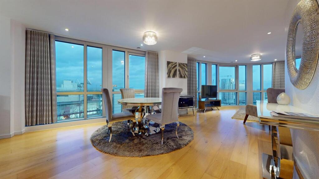 Main image of property: Ontario Tower, 4 Fairmont Avenue, London, E14