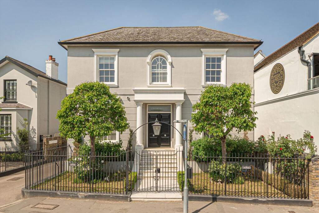 Main image of property: Creek Road, East Molesey