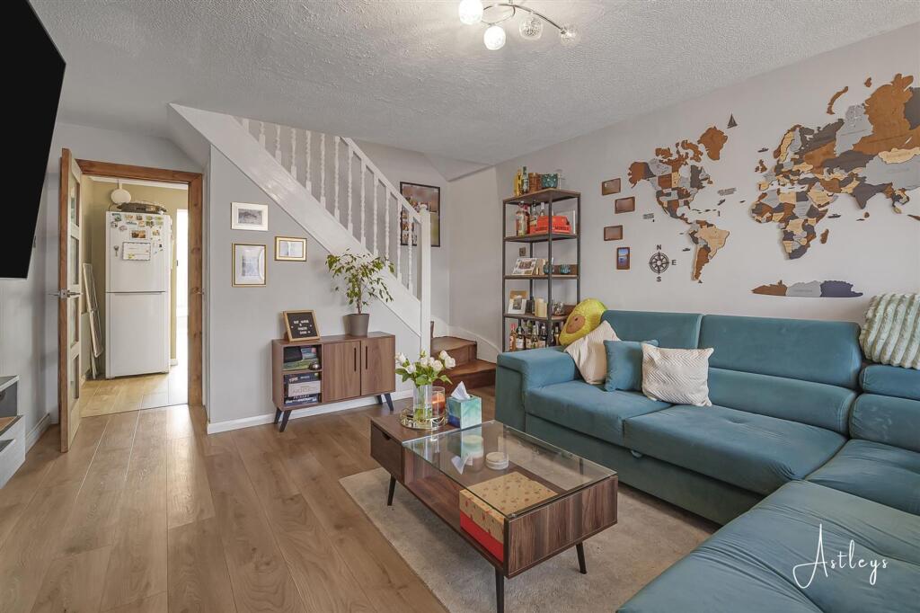 House in Swansea, Llangyfelach - View 5