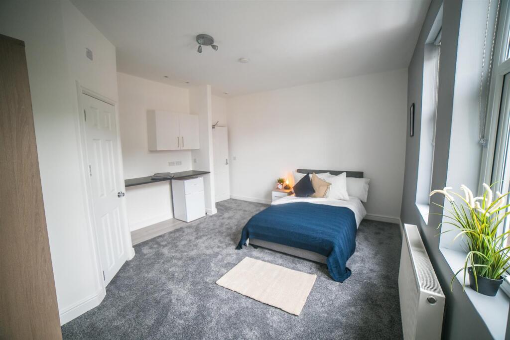 Main image of property: Wood End Road, Birmingham