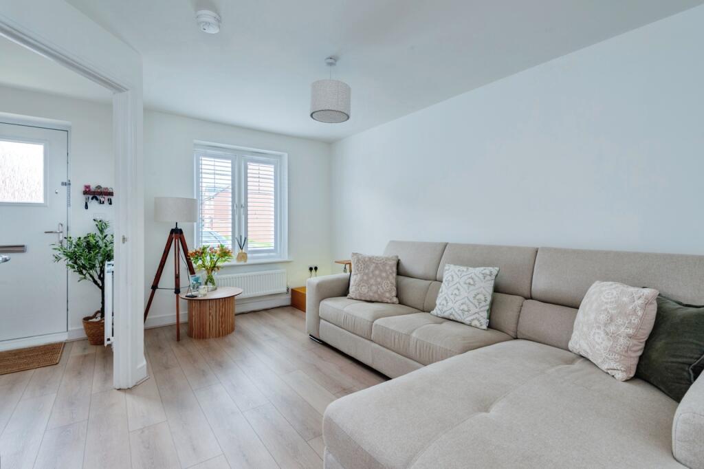 Acorn Drive, PRESCOT, Merseyside, L34 photo 3