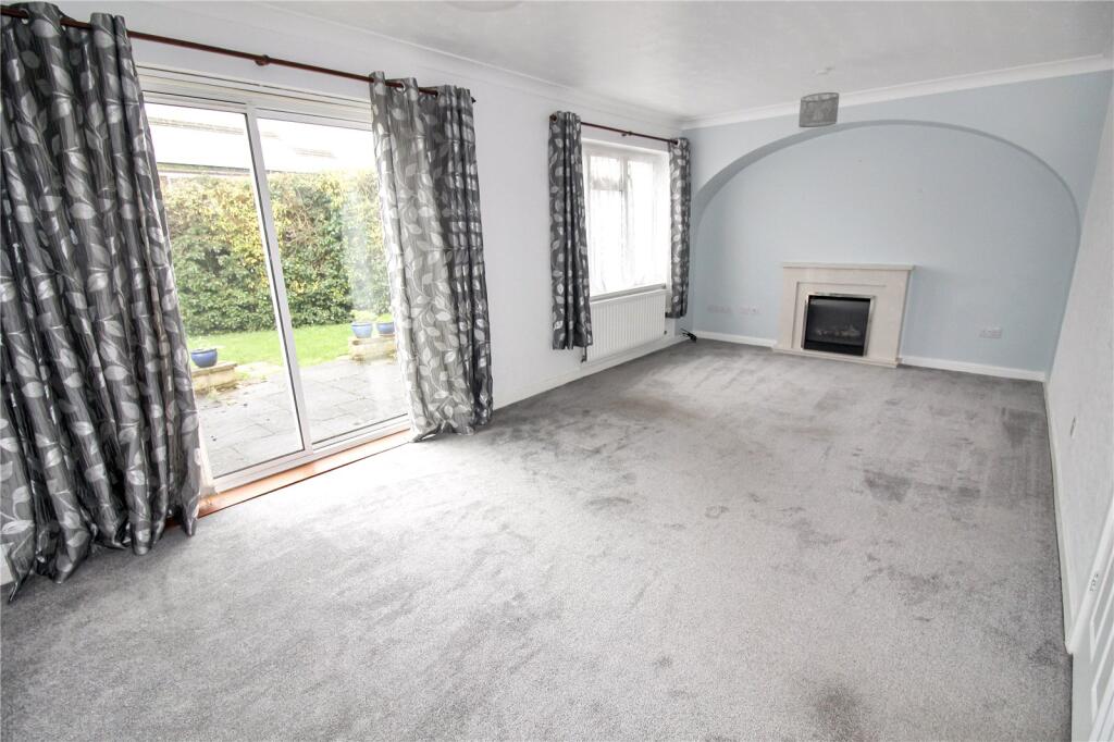 Brookdene, Swindon, Wiltshire, SN25 photo 2