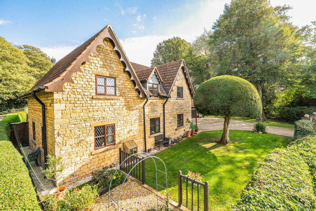 Melton Road, Waltham On The Wolds, Melton Mowbray, LE14 4AJ photo 2