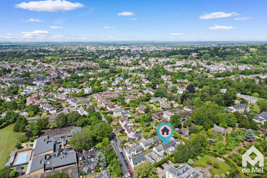 East Court Mews, Charlton Kings, Cheltenham, GL52 - View 4
